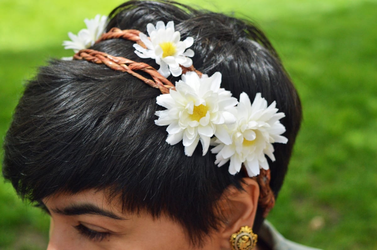 Daisy Crown